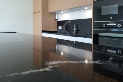 Gana espacio y amplitud gracias a una Cocina con Isla