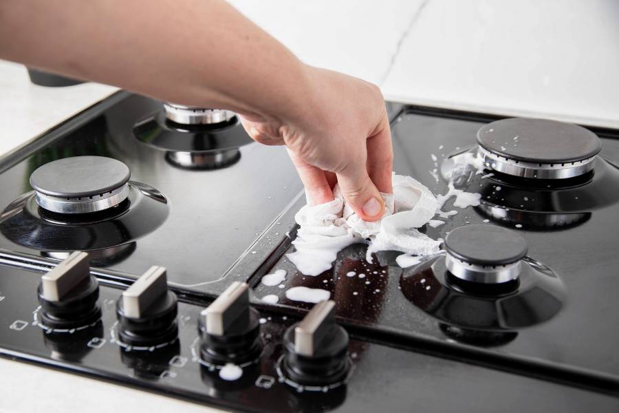 Cómo limpiar y desinfectar a fondo la cocina: encimera