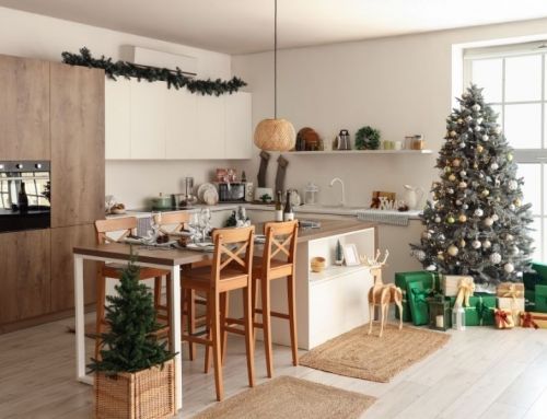 Cómo decorar la cocina en Navidad: Ideas creativas, seguras y funcionales para un espacio festivo