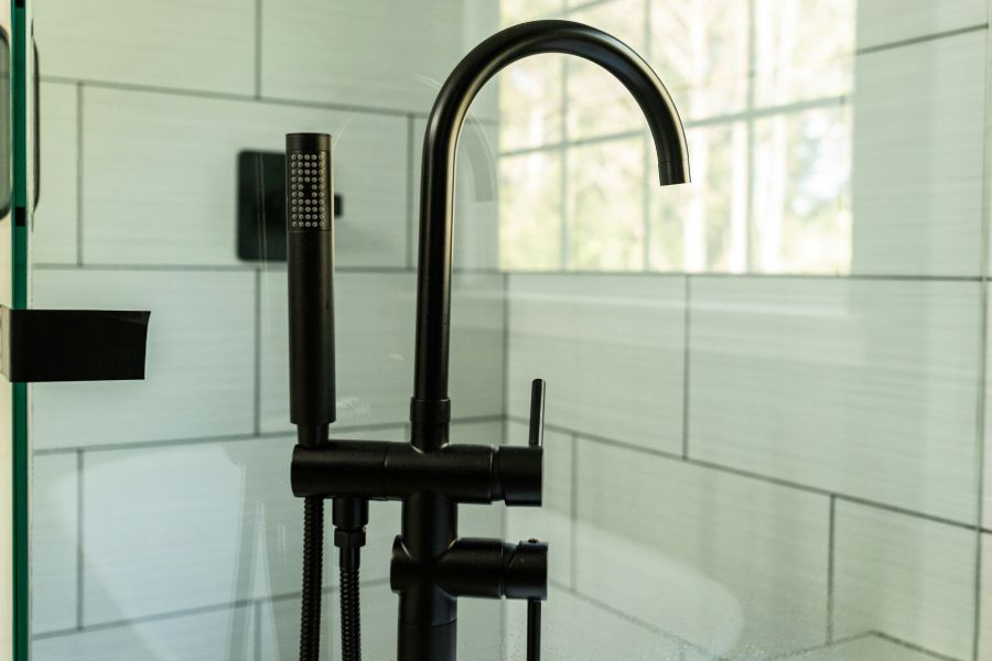 Baños pequeños modernos y funcional